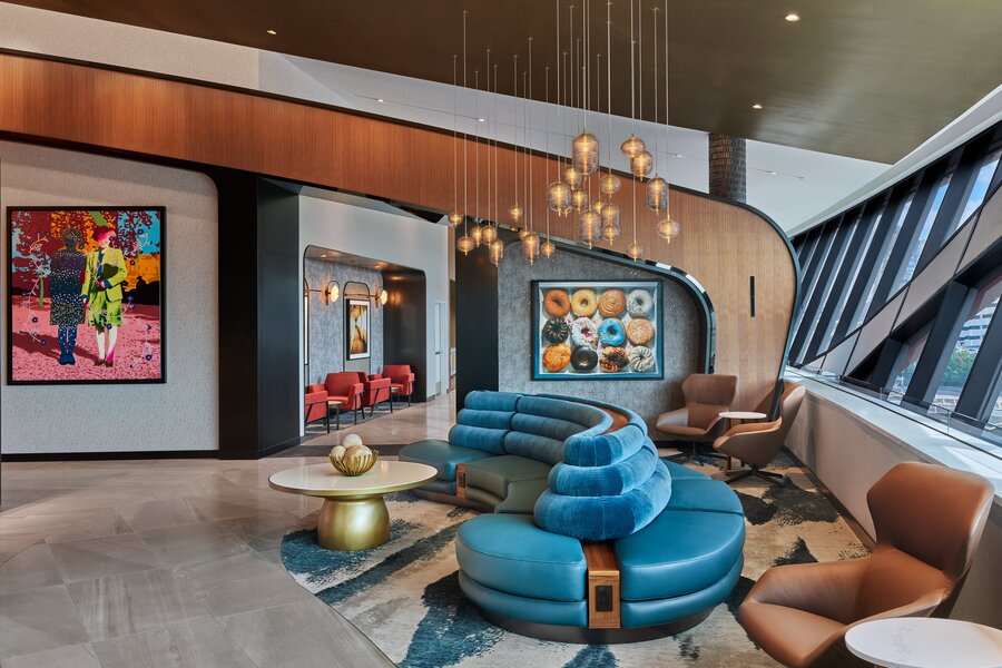A Peek Inside Boston's Luxurious New Delta One Lounge: A Glamorous Bar ...